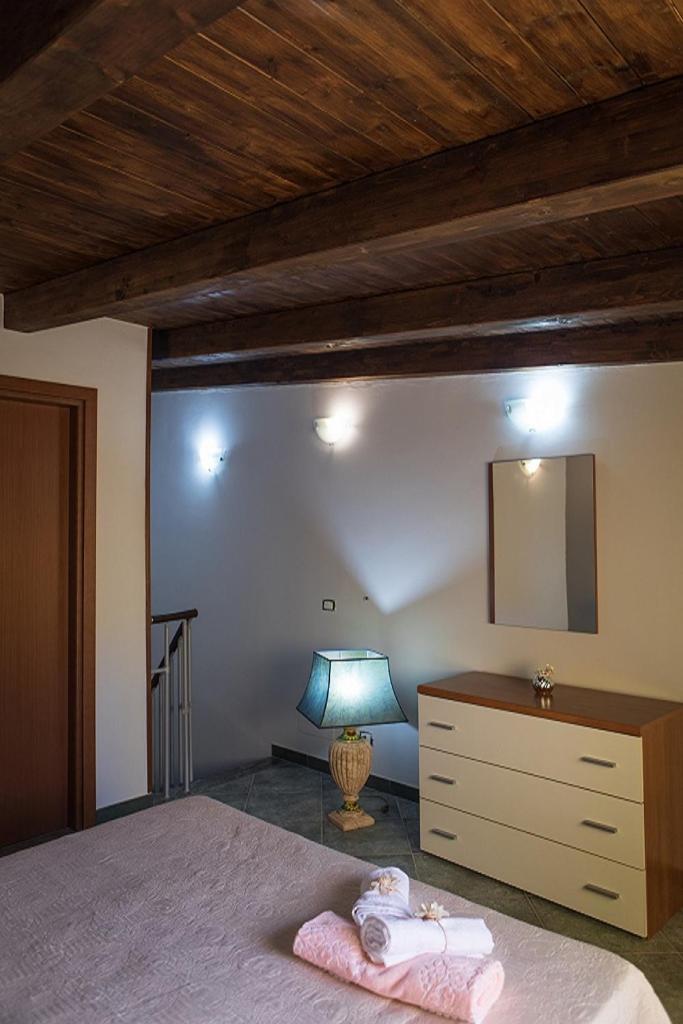 Casa Vacanze Fede Santo Stefano di Camastra Exterior foto
